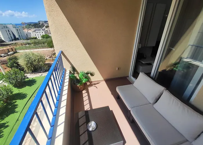 Beach Pearl Apartment